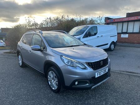 PEUGEOT 2008 1.2 PureTech Allure